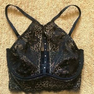 Victoria’s Secret Bra Black Lace Lingerie 32C NWT